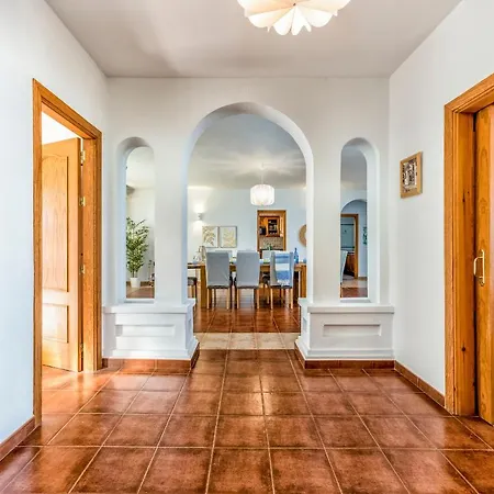 Casa Blanca - Family With Private Pool In Mijas