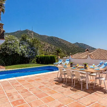 Casa Blanca - Family With Private Pool In Mijas