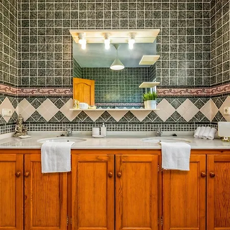 Casa Blanca - Family With Private Pool In Mijas *